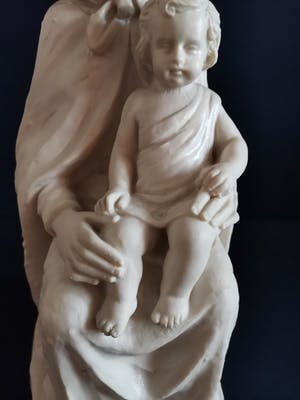 Lorenzo Dal Torrione - Religieus beeld van Moeder met Kind in albast kopen? Bied vanaf 125!