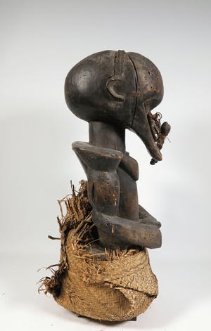 Fang - Hout en koper/messing, Fetishbeeld kopen? Bied vanaf 1!