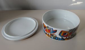 Plateelfabriek Schoonhoven N.V. - Koektrommel met Cobra stijl decoratie kopen? Bied vanaf 27!