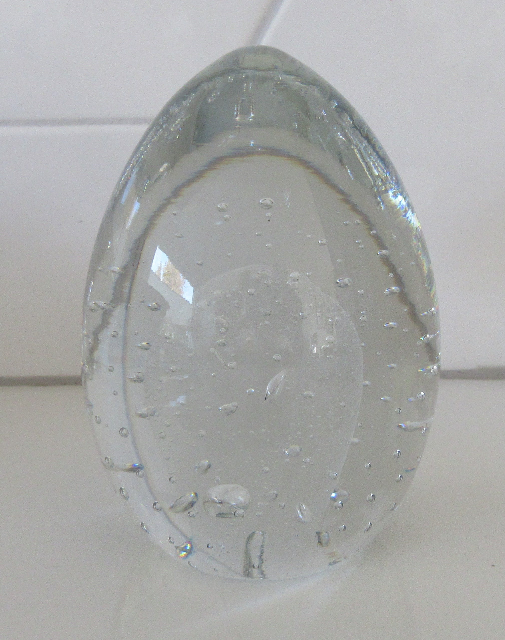 Siem van der Marel - Grote zware presse papier kegelvorm met ingesloten luchtbellen verkocht voor € 15!