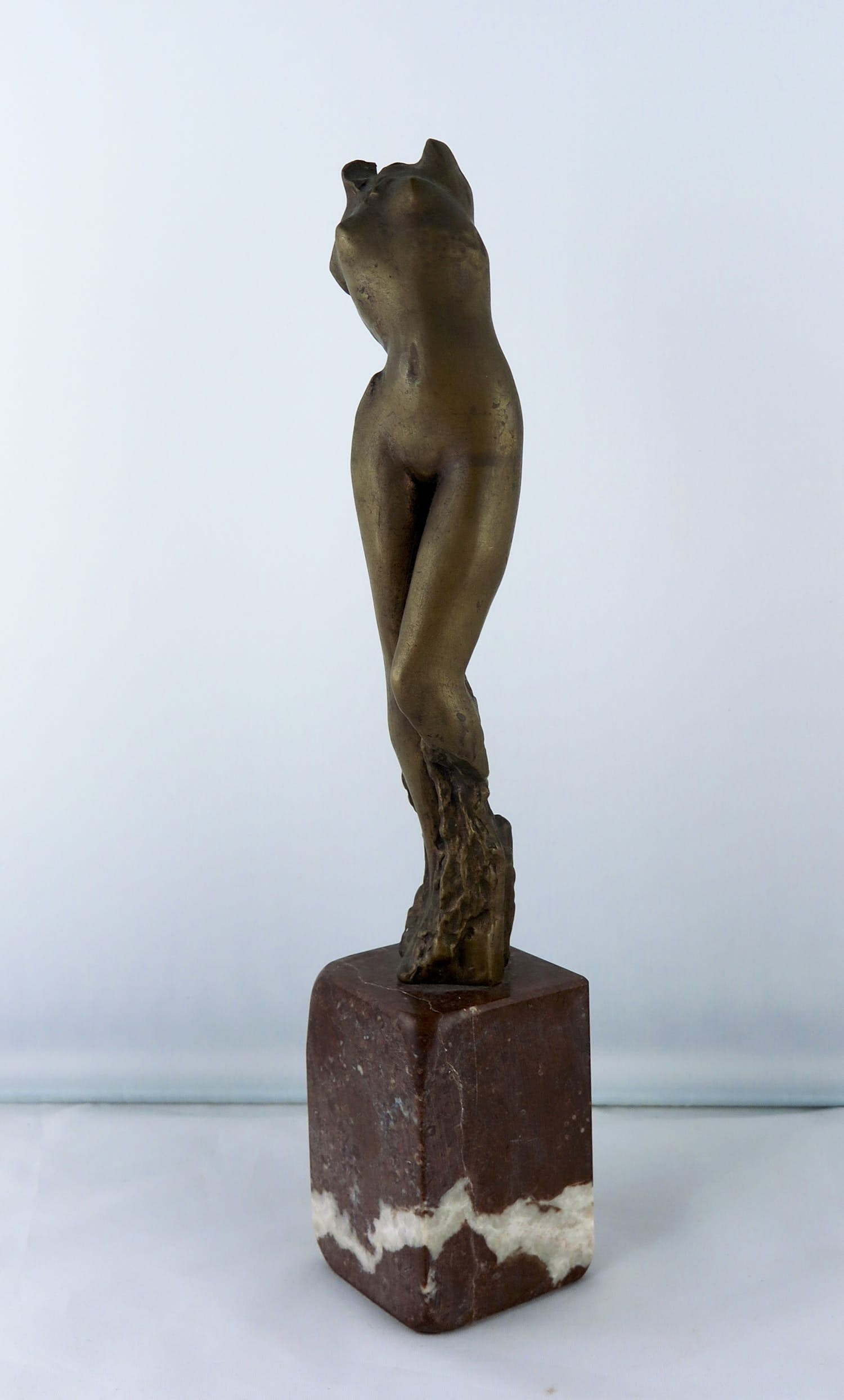 Blanka Voldrichová - Brons, Vrouwfiguur naakt verkocht voor € 250!