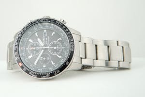 2556 - Staal - Seiko Solar Pilot Alarm Herenhorloge Quartz - Chronograph kopen? Bied vanaf 60!