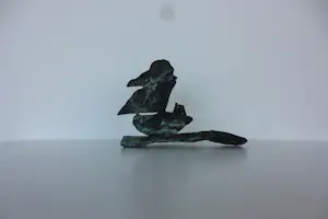 Mieke Oldenburg - Brons, Zeilbootje op het water kopen? Bied vanaf 100!