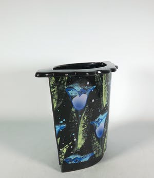 Jan Kamphuis - Aardewerk, Brede vaas met geschulpte rand kopen? Bied vanaf 1!