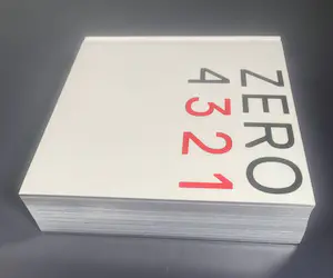 Jan Schoonhoven - Prachtig zeefdruk, gesigneerd & fraai ingelijst + Art Book : ZERO 4321 kopen? Bied vanaf 390!