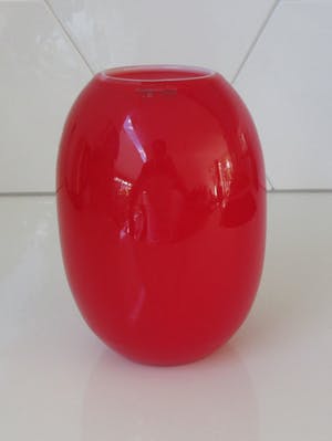 Piet Hein - Rode Super Vase kopen? Bied vanaf 38!