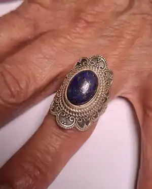 Buy nieuwe Handgemaakte  zilveren ring met blauwe lapis lazuli? Bid from 50!