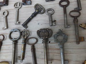 Curiosa - Partij sleutels van diverse afmetingen en metaal soorten. kopen? Bied vanaf 1!