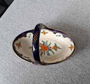 Kunstaardewerkfabriek Regina - Plateel Schaaltje gemerkt door Regina - René WB Gouda Holland, 1938 kopen? Bied vanaf 30!