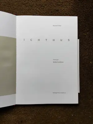 AcheterMaarten 't Hart - Ichthus, met tekeningen door Robbie Cornelissen? Enchérissez de 60!