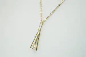 50 - Zeer fijn 14 krt geel gouden fantasie collier ketting - met parel hanger kopen? Bied vanaf 90!