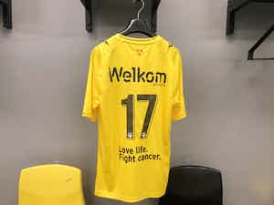 Swim to Fight Cancer wedstrijdshirt - Sydney van Hooijdonk verkocht voor € 50!