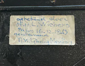 Hal Wichers - Portret met intressant verhaal kopen? Bied vanaf 250!