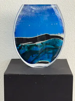 Yves Braun - Blauw fluorecent glas object kopen? Bied vanaf 450!