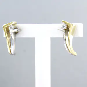 14k bicolour gouden oorknoppen bezet met briljant geslepen diamant tot. 0,10ct kopen? Bied vanaf 310!