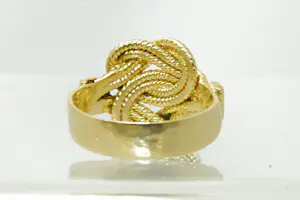 47 - 18 karaats geelgouden mattenklopper ring kopen? Bied vanaf 640!