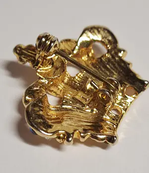 Royal Crown Broche kopen? Bied vanaf 75!