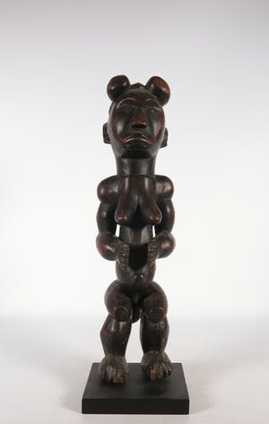 Fang - Hout, Staand vrouwelijk figuur kopen? Bied vanaf 1!