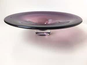 Royal Leerdam - purperen schaal - gesigneerd verkocht voor € 50!