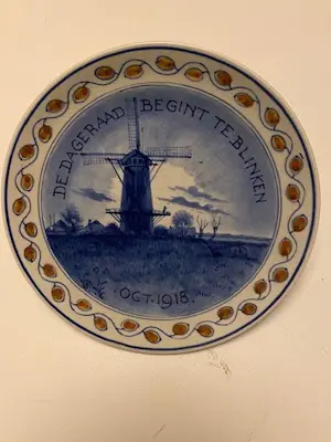 Porceleyne Fles - 10 herinneringsborden betrekking hebbend op de 1e wereldoorlog kopen? Bied vanaf 200!