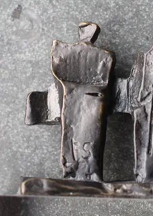 Frank Stoopman - brons: met elkaar verbonden kopen? Bied vanaf 99!