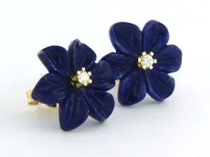 18k geel gouden oorknoppen met lapis lazuli en briljant geslepen diamant 0.08ct kopen? Bied vanaf 160!
