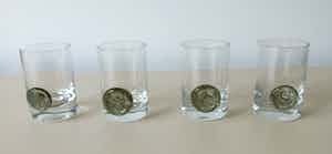 Bjorn Wiinblad - Vier Whiskey of waterglazen uit de serie "Piraten Zegel" verkocht voor € 1!