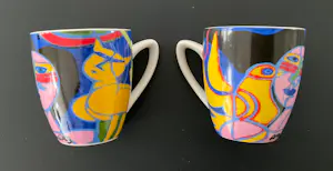 Corneille - TWEE KOPJES, TWEE ONDERZETTERS en TWEE SCHAALTJES kopen? Bied vanaf 40!