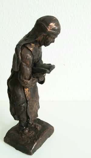 Brons (Onbekend) - prachtig beeld lezende man verkocht voor € 65!