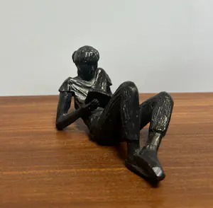 Astrid Veldhuyzen-Koppen - De Lezende vrouw kopen? Bied vanaf 45!