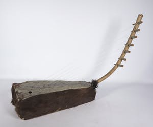 Mangbetu - Diverse materialen, Harp kopen? Bied vanaf 1!