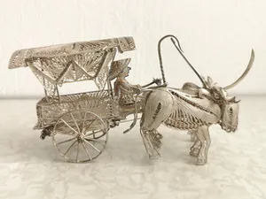 Zilver - 925 - Filigrain Paardenkoets & Ossenwagen - Java Indonesië - midden 20e eeuw kopen? Bied vanaf 95!