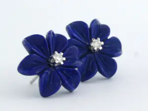 18k wit gouden oorknoppen met lapis lazuli en briljant geslepen diamant 0.08 ct kopen? Bied vanaf 180!
