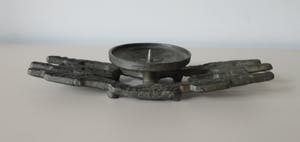 Niet of onleesbaar gesigneerd - Horst Dalbeck - Brutalistische metalen kandelaar kopen? Bied vanaf 1!