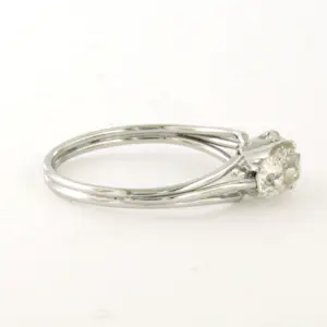14k witgouden ring bezet met bolsjewiek geslepen diamanten - rm 17 kopen? Bied vanaf 600!