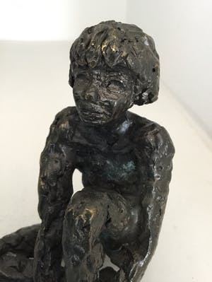 Astrid Veldhuyzen-Koppen - Sculptuur “ In gedachten “ kopen? Bied vanaf 35!