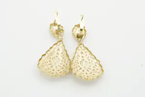 1457-  Elegant paar 18krt gouden oorclips- Arabisch motief / opengewerkt model kopen? Bied vanaf 330!