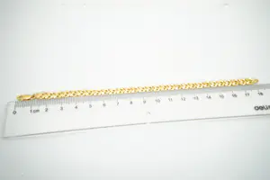 60-  Fraai gefaseerd afgewerkte 20kt goud armband - Arabisch / Slinger motief kopen? Bied vanaf 450!