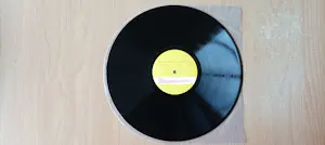 Banksy - We Love You ... So Love Us kopen? Bied vanaf 350!