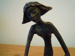 Corry Ammerlaan - Prachtig beeldje van een moeder met kind kopen? Bied vanaf 35!