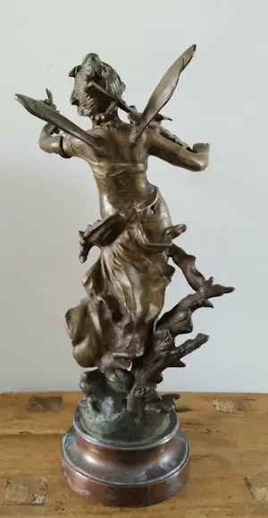 Brons (Onbekend) - groot beeld naar Louis Moreau (1855 - 1919) 'Nymphe des Bois' kopen? Bied vanaf 189!