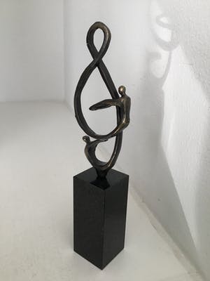 Corry Ammerlaan - Sculptuur “ Daar zit muziek in ! “ kopen? Bied vanaf 40!