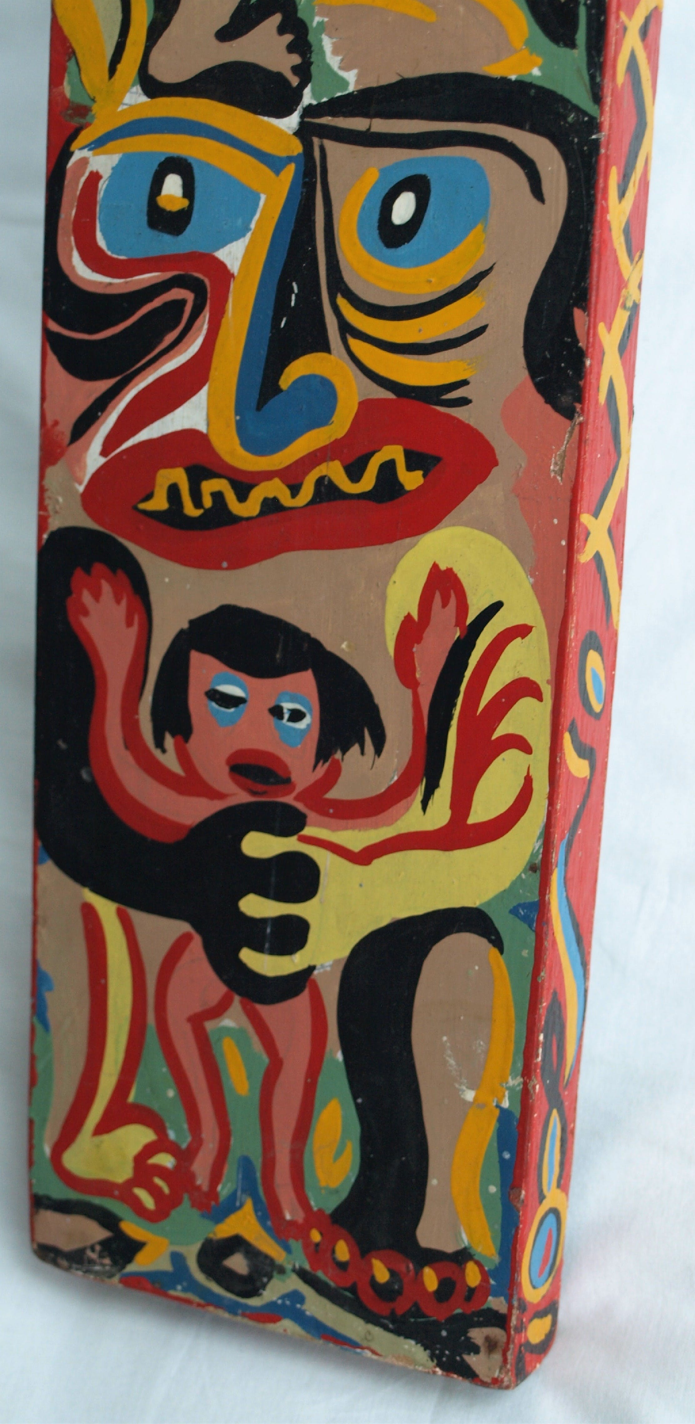 Niet of onleesbaar gesigneerd - Olieverf op houten frame , “Totempaal” – 68 cm hoog  kopen? Bied vanaf 1!