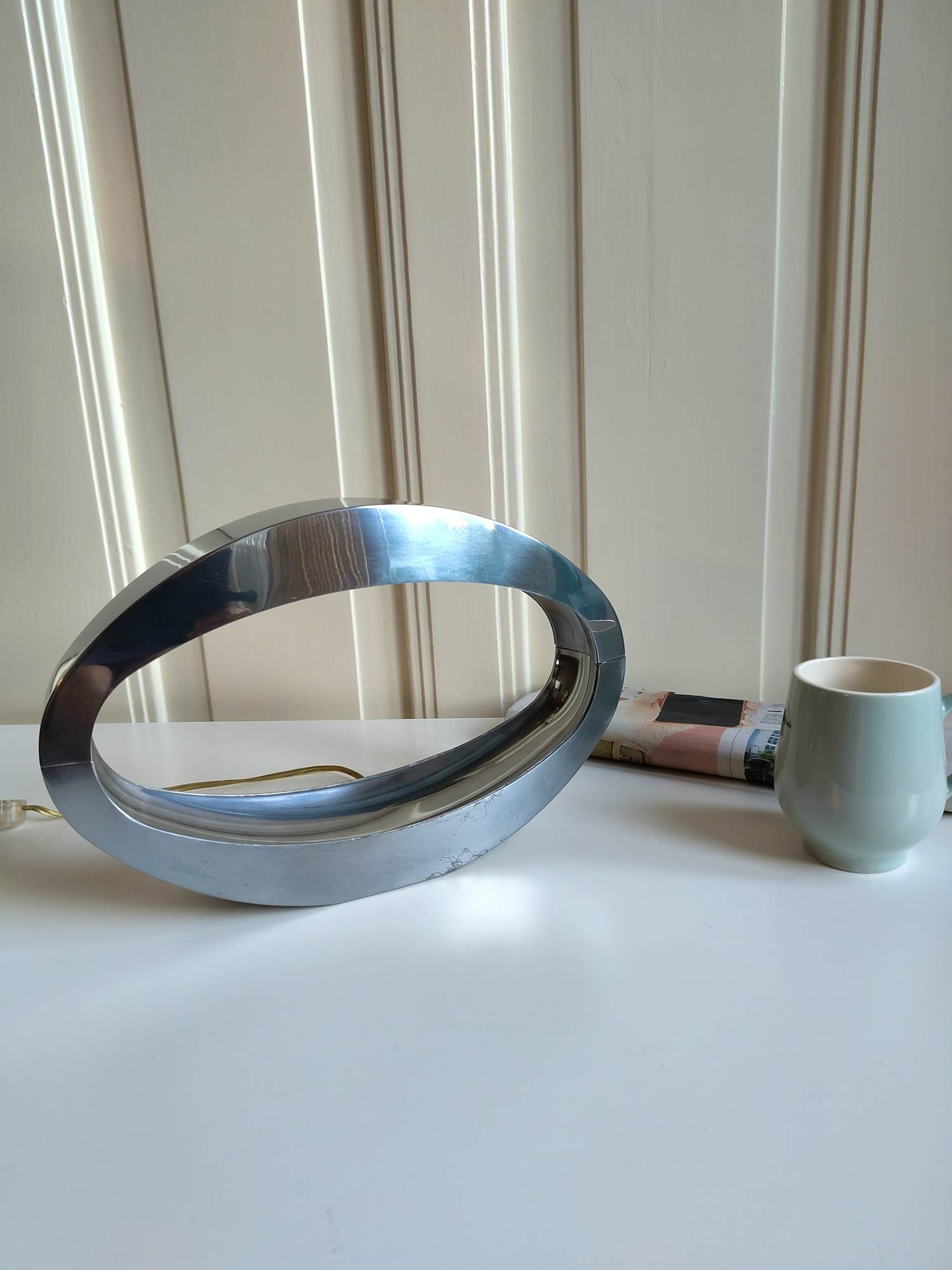 Philips - Berio oval Design van Philips Massive Tafellamp in RVS aluminium kopen? Bied vanaf 100!