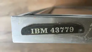 Mordecai Ardon - Leaf with a cross kopen? Bied vanaf 40!