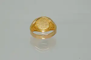 74 - Vintage zo goed als nieuwe hoog gehalte 22krt geel gouden zegelring kopen? Bied vanaf 260!