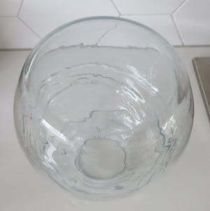 Niet of onleesbaar gesigneerd - Grote lichte blauwe Studio glazen design vaas kopen? Bied vanaf 1!