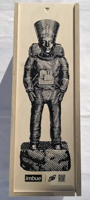 Imbue - XL Ancient Astronaut Nefertiti (Pearl White) kopen? Bied vanaf 270!