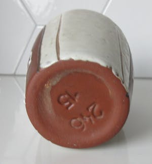 Niet of onleesbaar gesigneerd - Jawa Keramik vintage vaasje kopen? Bied vanaf 1!