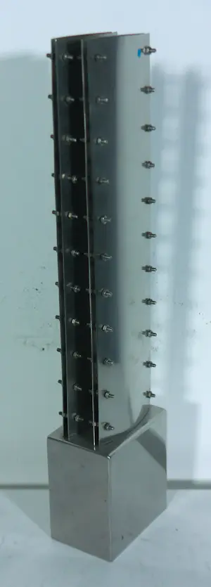 Phil van de Klundert - Sculptuur van aluminium, Ontwerp kopen? Bied vanaf 300!